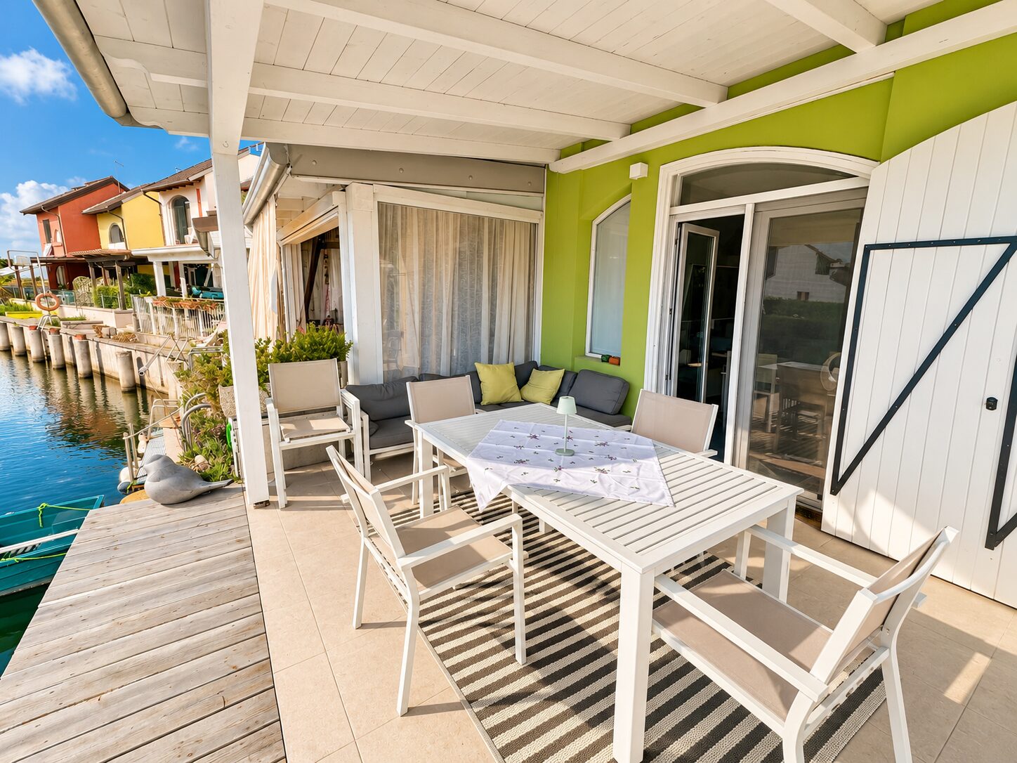 Fjordi Terrasse